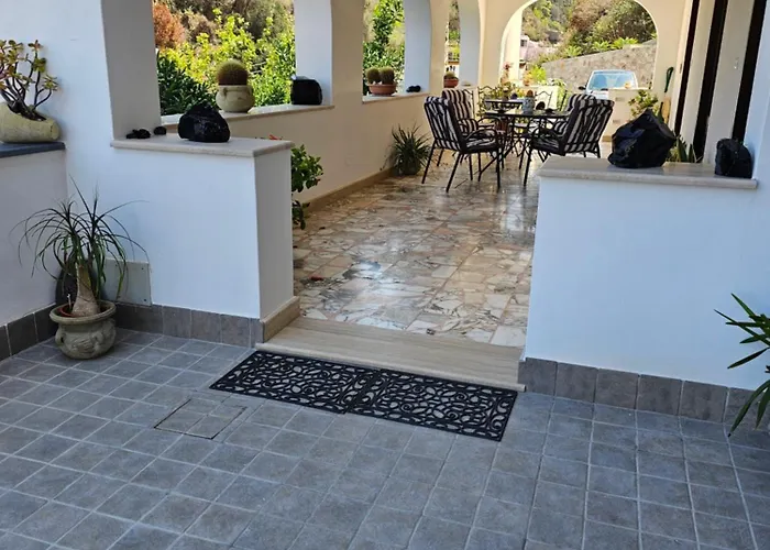 בית נופש Casa Sabrina ליפארי