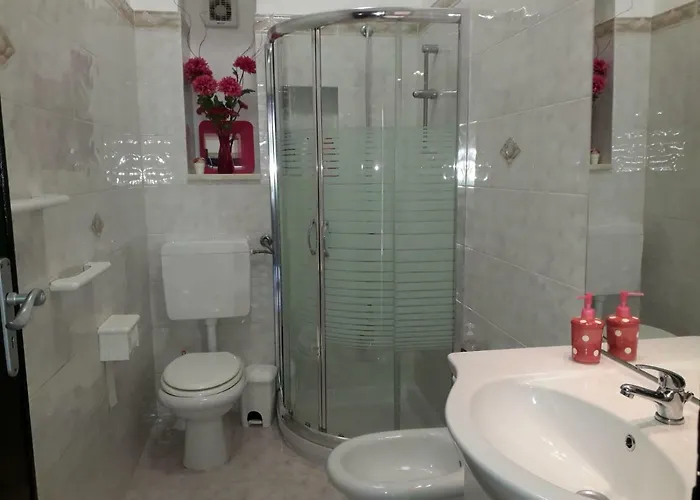 Casa Sabrina בית נופש ליפארי