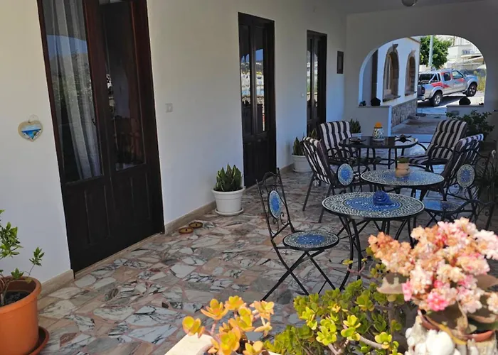 Casa Sabrina بيت للعطل ليباري