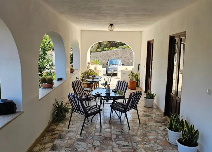 Casa Sabrina * ليباري